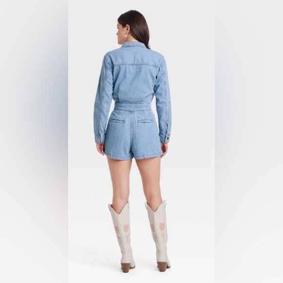 Universal Thread Romper - Picture 2 of 3